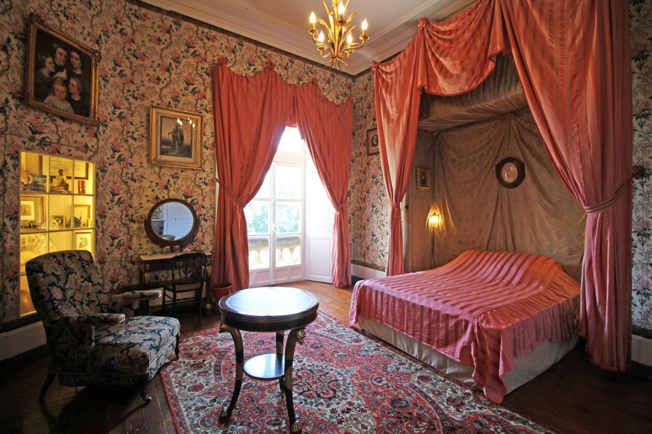 Domaine De Bort Bed & Breakfast Saint-Priest-Taurion Exterior photo
