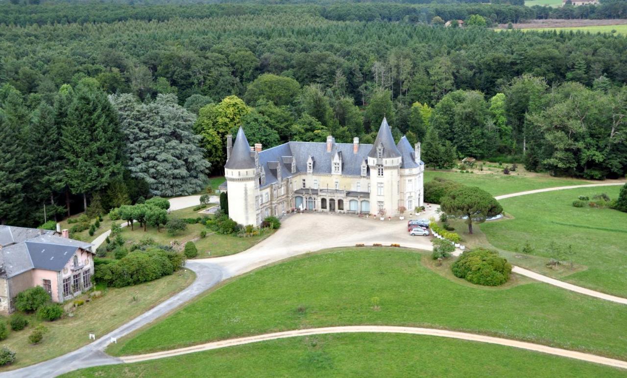 Domaine De Bort Bed & Breakfast Saint-Priest-Taurion Exterior photo