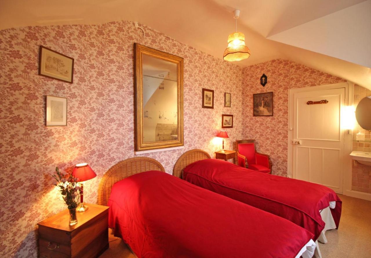 Domaine De Bort Bed & Breakfast Saint-Priest-Taurion Exterior photo
