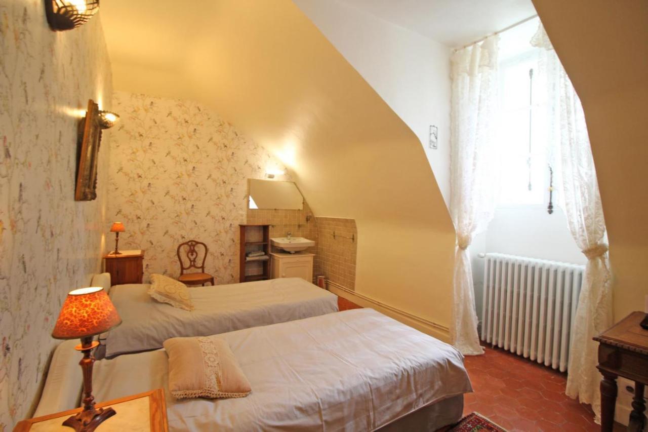 Domaine De Bort Bed & Breakfast Saint-Priest-Taurion Exterior photo